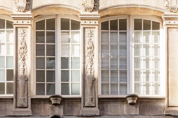 BORDEAUX SAINT-SEURIN – LOCAL PROFESSIONNEL INVESTISSEMENT