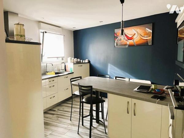 SAINT FULGENT Maison avec beaux volumes