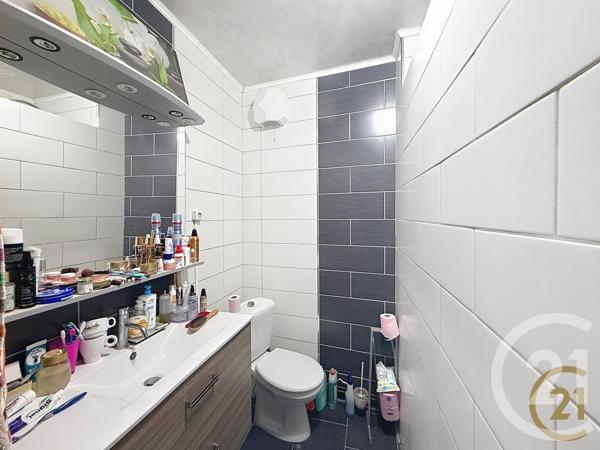 Appartement F5 à vendre  6 pièces - 106 m2 BELFORT - 90