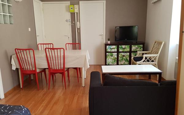 Appartement à vendre    2 pièces • 41 m2 Toulon