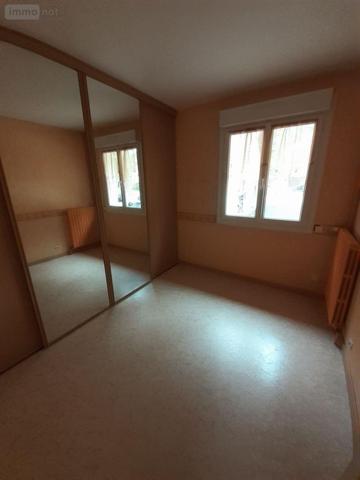 Pavillon à vendre à Parigné-l'Évêque dans la Sarthe (72250), ref : 023/2093