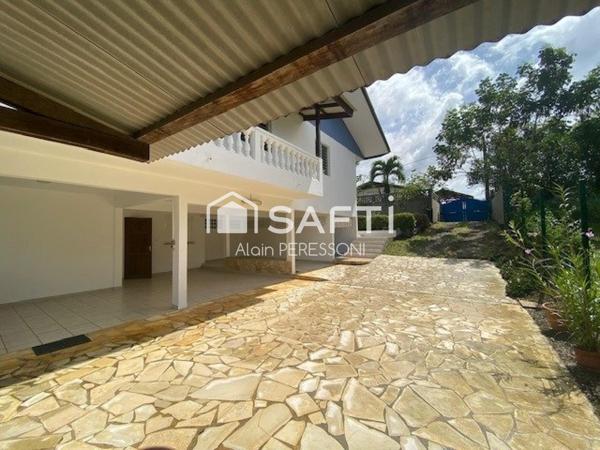 Gde Maison R+1 de 210m2 sur 13ares (piscine offerte)