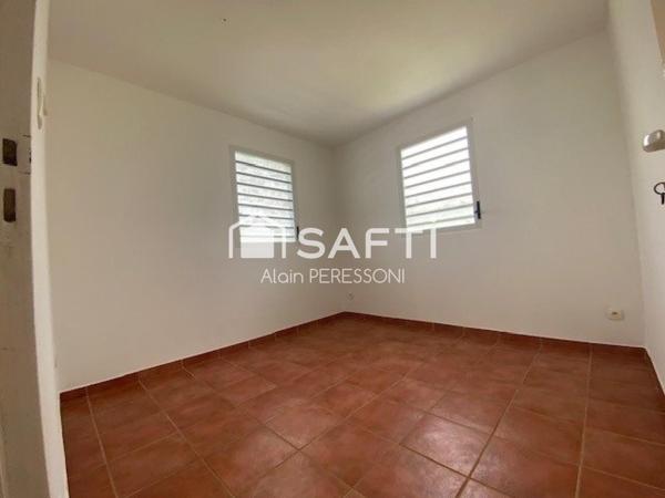 Gde Maison R+1 de 210m2 sur 13ares (piscine offerte)