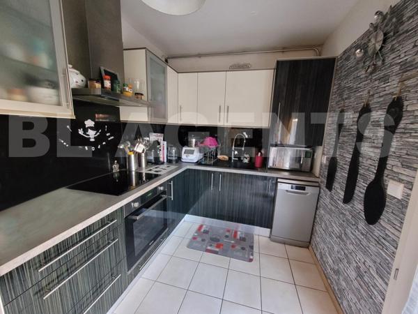 Maison 4 pièces, 80 m² habitable, 3 chambres et jardin clos de 250 m²