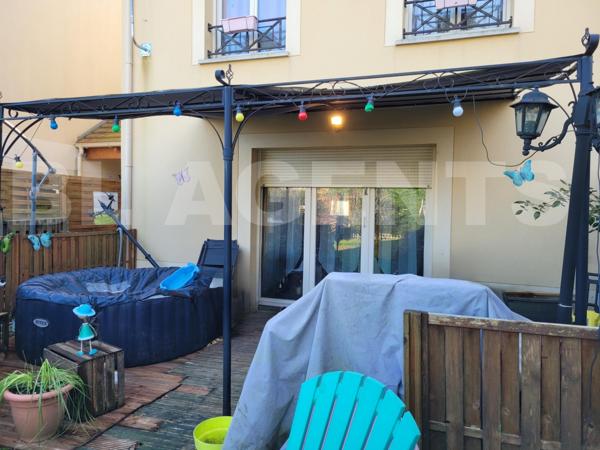 Maison 4 pièces, 80 m² habitable, 3 chambres et jardin clos de 250 m²