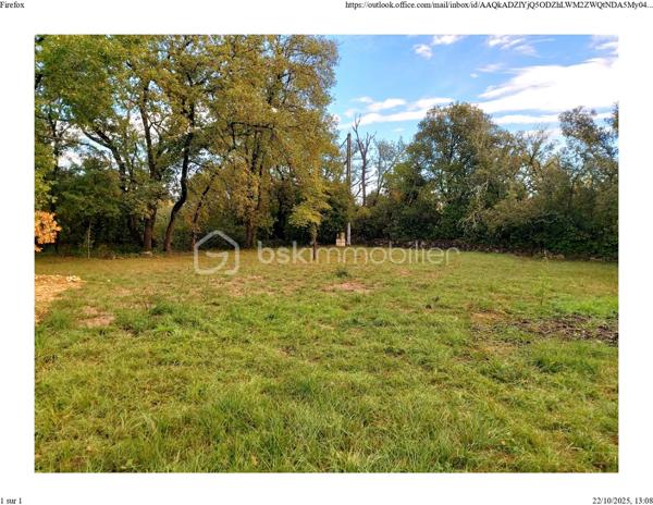 Terrain de 1 039 m²