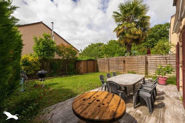 Maison à vendre 324 632 € Vauréal 6 p 106 m² DPE D