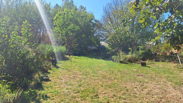 Maison Saint Savin 3 pièces 92 m2 avec 2 hectares de terrain