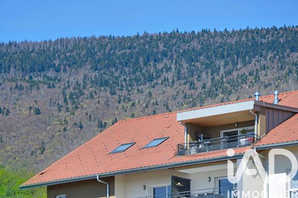 Appartement à vendre 3 pièces 70 m² Saint-Genis-Pouilly