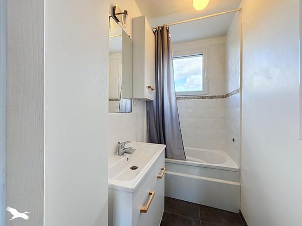 Maison à vendre 149 999 € Angoulême 4 p 71 m² DPE C