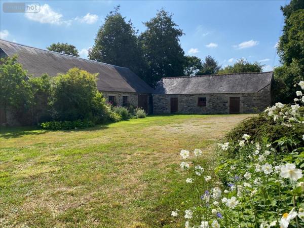 Corps de ferme à vendre à Dinéault dans le Finistère (29150), ref : 29060-954311