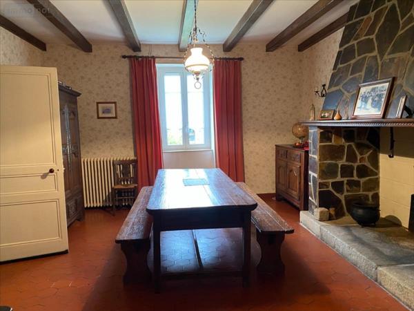 Corps de ferme à vendre à Dinéault dans le Finistère (29150), ref : 29060-954311