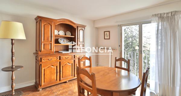 À vendre Appartement 2 pièces 51 m² - Versailles 78000