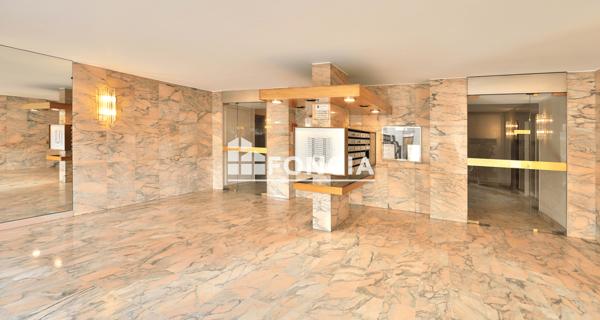 À vendre Appartement 2 pièces 51 m² - Versailles 78000