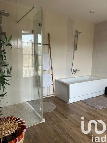 Maison à vendre 8 pièces 214 m² Pujaut