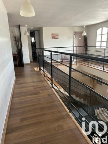 Maison à vendre 8 pièces 214 m² Pujaut