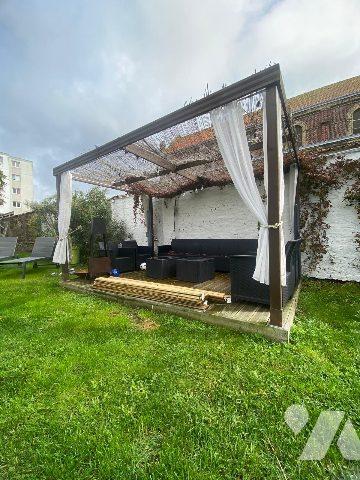 CALAIS SECTEUR VICTOR HUGO MAISON DE VILLE 4 CHAMBRES GARAGE JARDIN