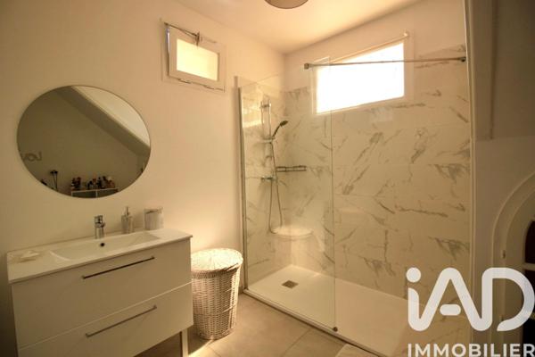 Appartement à vendre 4 pièces 97 m² Marseille 14