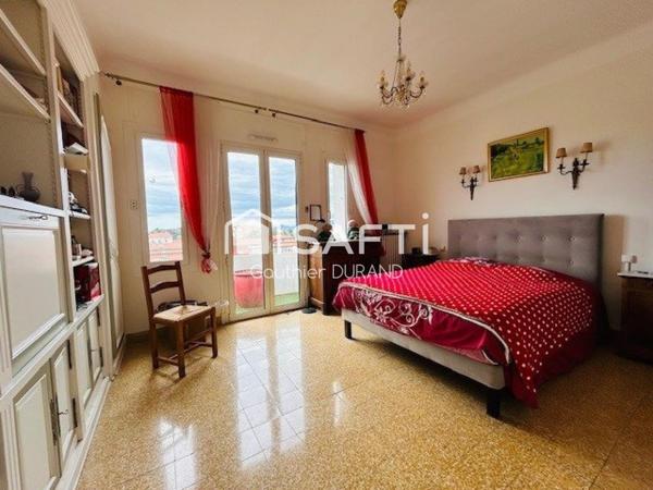 Perpignan, appartement 130m2, grand balcon et terrasse