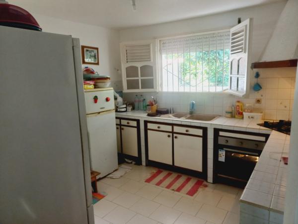 Maison à vendre 6 pièces BASSE TERRE (971)