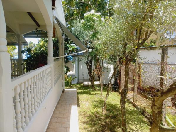 Maison à vendre 6 pièces BASSE TERRE (971)