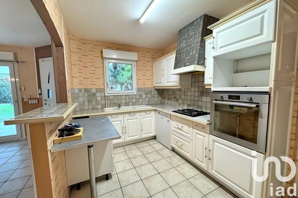 Maison 5 pièces de 89 m² à Pennautier (11610)