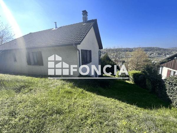 Location Maison 6 pièces 89.71 m² - 3, Rue des Glycines Ruy 38300