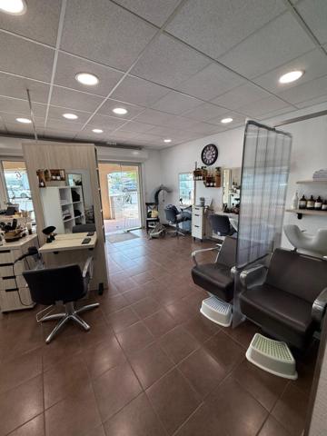 Fonds de commerce salon de coiffure, à saisir !