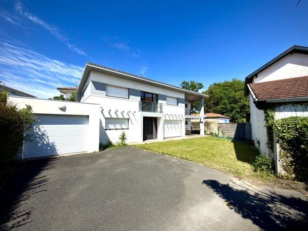 Maison à vendre |  Anglet |  5 pièces | 139 m²
