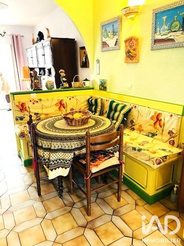 Maison à vendre 5 pièces 131 m² Arles