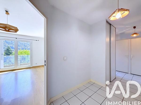 Appartement à vendre 2 pièces 49,78 m² Gières