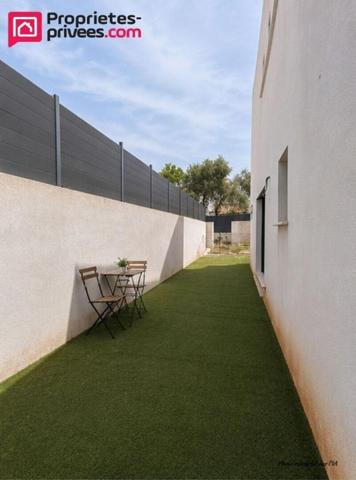 Maison contemporaine avec garage //  Quartier calme et résidentiel