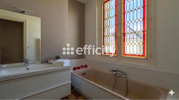 Maison 7 pièces - 225 m² Bien prestige