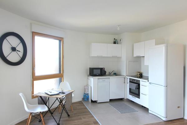 Dpt Yvelines (78), à vendre MANTES LA JOLIE appartement T3