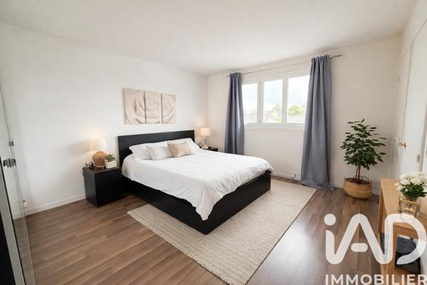 Maison à vendre 5 pièces 125 m² Saint-Germain-lès-Corbeil