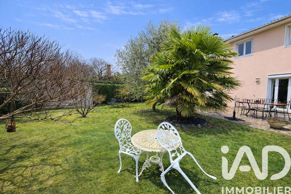 Maison à vendre 5 pièces 125 m² Saint-Germain-lès-Corbeil