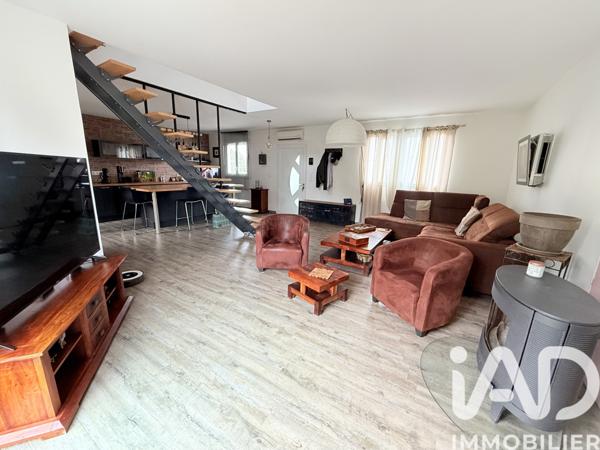 Maison à vendre 5 pièces 125 m² Saint-Germain-lès-Corbeil