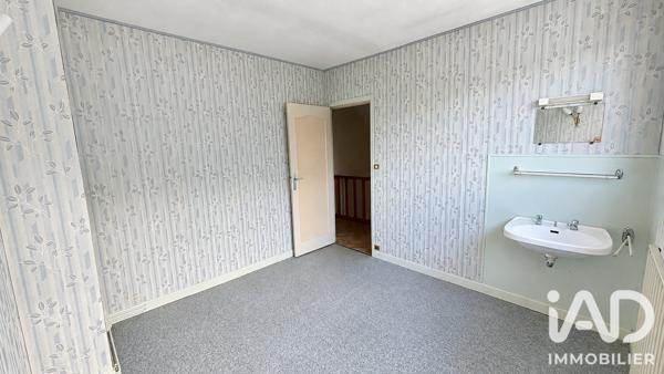 Maison à vendre 5 pièces 103,52 m² Saint-Martin-de-Bossenay