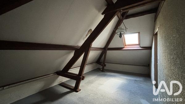 Maison à vendre 5 pièces 103,52 m² Saint-Martin-de-Bossenay