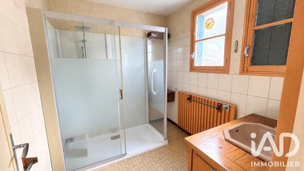 Maison à vendre 5 pièces 103,52 m² Saint-Martin-de-Bossenay