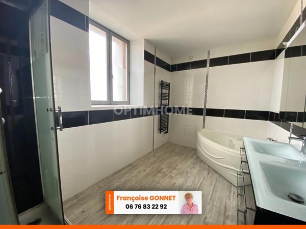 Maison de Ville - 194 m² - 6 pièces - 129 000 €