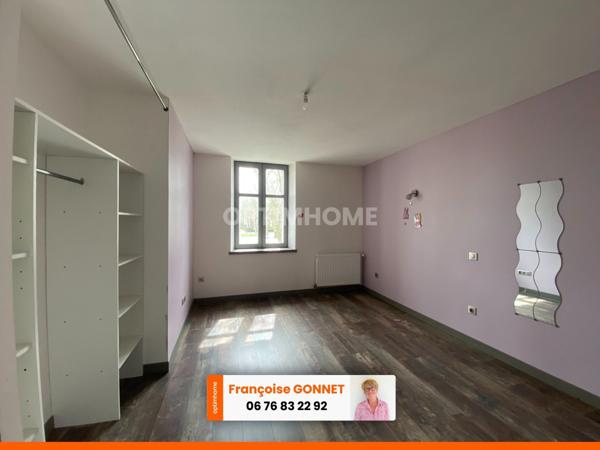 Maison de Ville - 194 m² - 6 pièces - 129 000 €