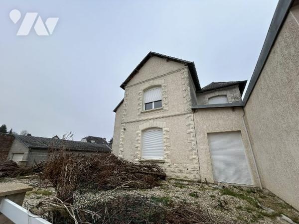 Maison spacieuse jardin garage