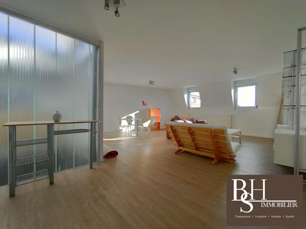 Appartement 2 pièces lumineux idéalement situé au coeur du Plateau
