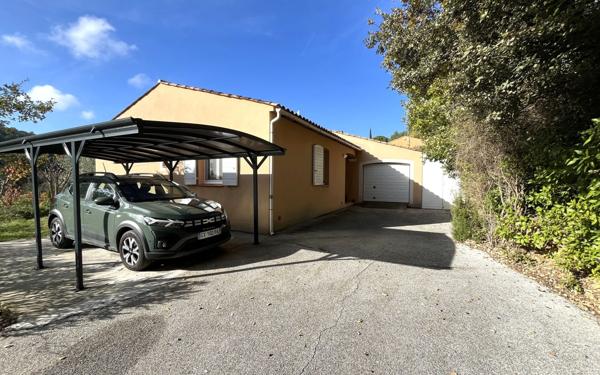 Maison à vendre    4 pièces •  Le Val