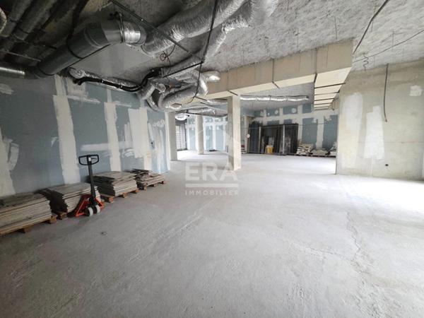 Local commercial  de 212m² à Cagnes sur mer