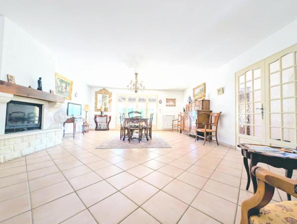 MAISON 4 PIECES 120 M², TERRAIN 551 M²