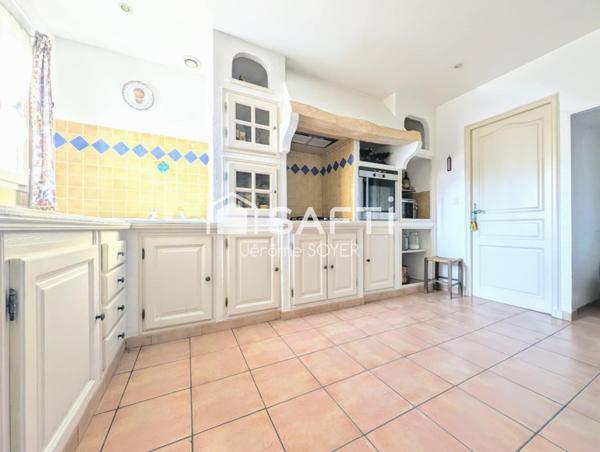 MAISON 4 PIECES 120 M², TERRAIN 551 M²