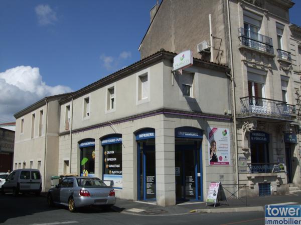 Immeuble
                                                                                                                                                
                                                                                                                                                
                                                                                                                                                
                                                    
                                                                                                                                                                                                                                                                                                                        445  m²                                                                                                                                                                                                         3 etage(s)