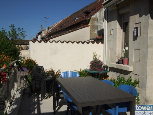 Immeuble
                                                                                                                                                
                                                                                                                                                
                                                                                                                                                
                                                    
                                                                                                                                                                                                                                                                                                                        445  m²                                                                                                                                                                                                         3 etage(s)
